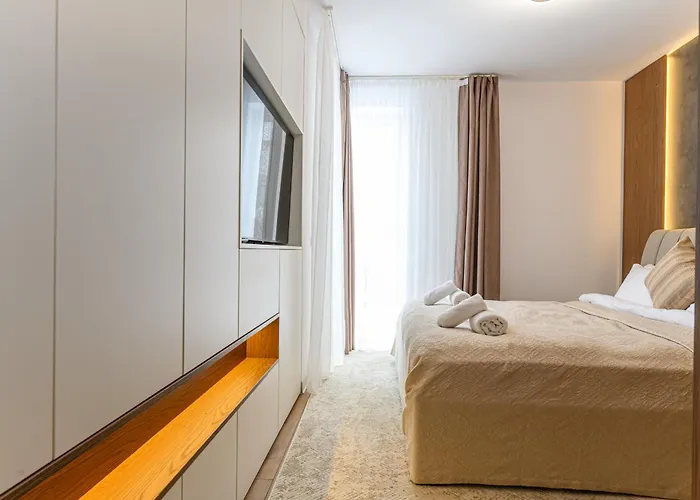 Uno Mountain Брашов